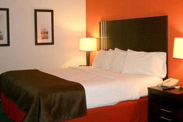 Otel Americinn Carlton