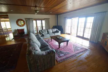 酒店 Eaglereach Wilderness Resort