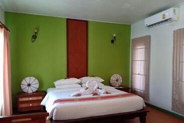 渡假胜地  The Bay Samui