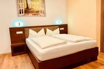 Bed and Breakfast Pension Leona