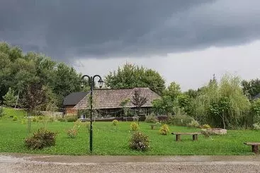 Aamiaismajoitus (B&B) Vatra Boiereasca