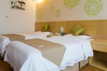 Hotel Greentree Inn Bozhou Lixin District Huishang Market Business