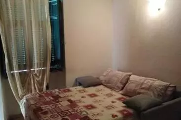 L ' Canton B & B