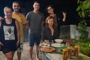 بنسيون Sinali Villa