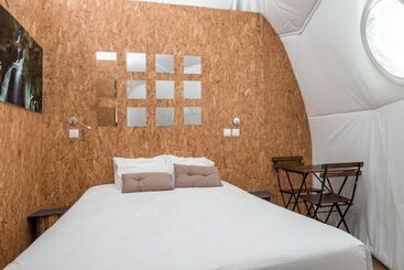 مبيت وإفطار Natura Glamping