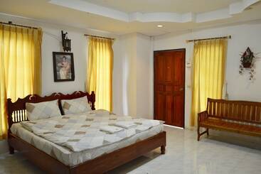 Rachiga Hotel Grand Resort