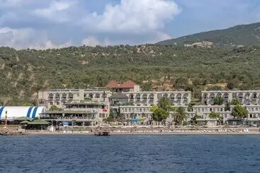 酒店 Assos Eden Gardens