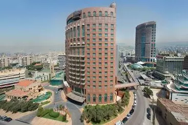 هتل Metropolitan Palace
