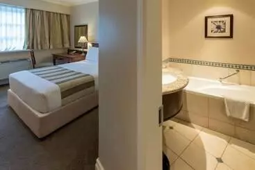 Отель Southern Sun Mbombela