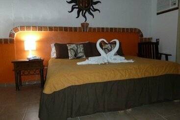 Hotel Suites Fenicia   Adults Only