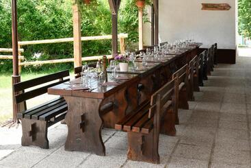 住宿加早餐  Gostilna Lokve