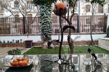 בית מלון כפרי Arunda Luxury Boutique