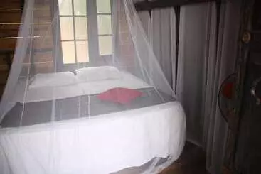 هتل Moon Isle Beach Bungalow