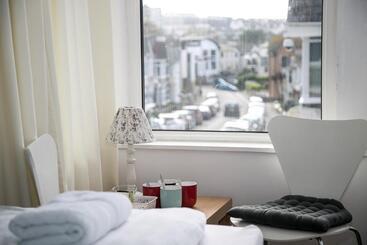 هاستل Reef Lodge