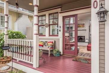 3703 La Gloria Cottagebythesea