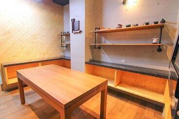 پانسیون Ark Stay