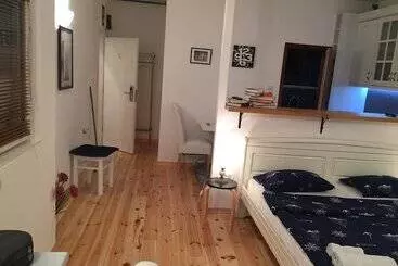 پانسیون Neni Apartments