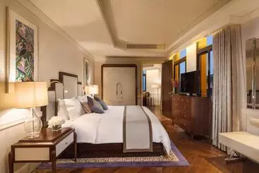 Jinjiang Metropolo Hotel Classiq,shanghai Bund Circle