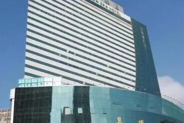 בית מלון כפרי New Era