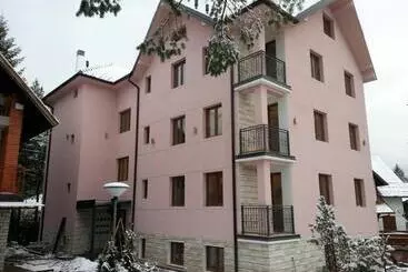 هتل آپارتمان Vila Meridijan