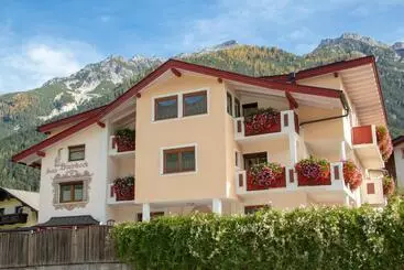 تختخواب و صبحانه Haus Steinbock