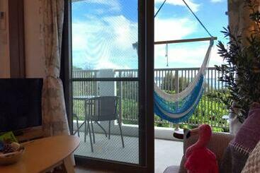 هتل آپارتمان Churaumi Terrace