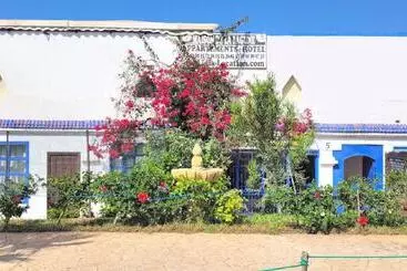 Huoneistohotelli Maison De La Lagune