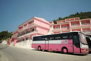 客栈 Pink Palace Beach Resort