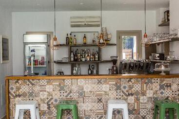 هتل Argo Boutique