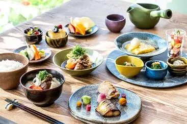 בית מלון כפרי Grand Mercure Okinawa Cape Zanpa Resort