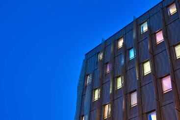 Aiden By Best Western Clermont Ferrand Hotel & Spa