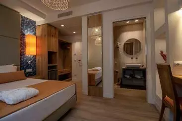 تختخواب و صبحانه Aqua Boutique