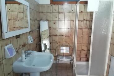 בית מלון כפרי La Carina