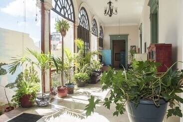 Pensionat Hostal Zocalo   Hostel