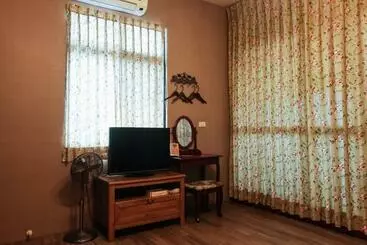 تختخواب و صبحانه Jia Lin Homestay