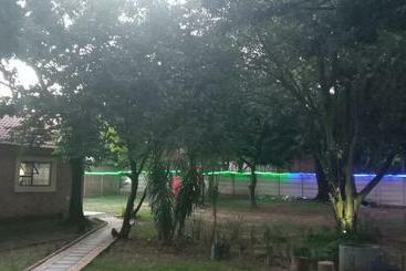 Pension Alika Guest House