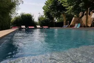 ペンション Domaine Saint Dominique