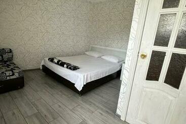 پانسیون Guest House Paradise