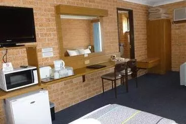 Отель Royal Palms Motor Inn