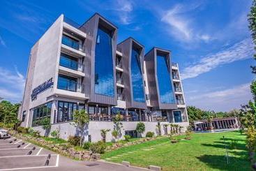 Aparthotel Modern Place