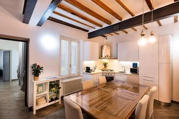 Bed and Breakfast Rooms Old Port Genova