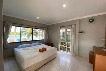 酒店 Oyo 647 Sudjai Resort