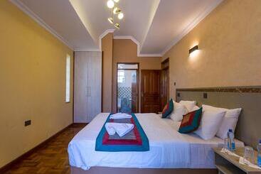 استراحتگاه Comfort Gardens Sweetwaters