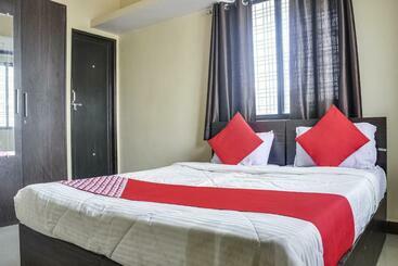 Hotel O Infinity Inn