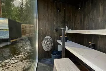 Lake Hotel Lehmonkärki Haasi Mirror Houses