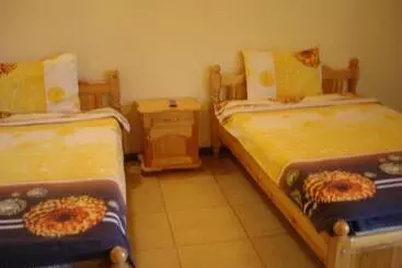 Pensión Cesar Guest Rooms