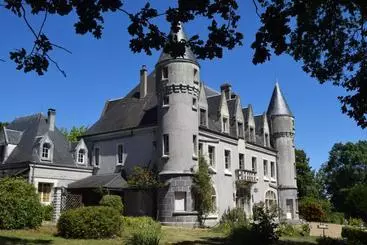 ホテル Montbrun