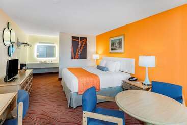 호텔 Howard Johnson By Wyndham Staunton