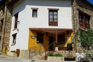 Pensão Mirador De Enterrias