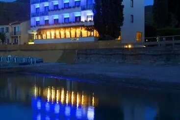 ホテル Baia D Argento